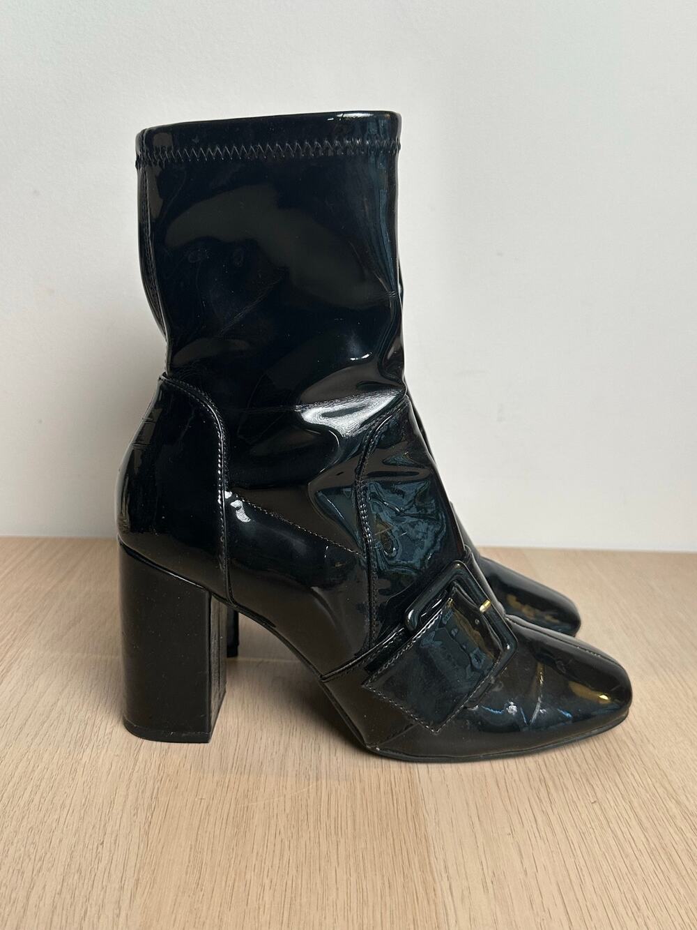 River Island Black Women's Patent Leather Boot - Size 9 - Mint